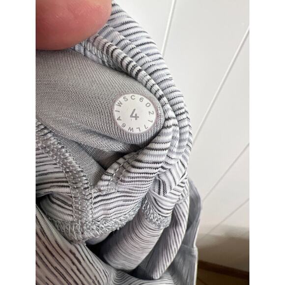 Lululemon Wunder Under Hi-Rise 1/2 Tight (Luxtreme) Wee Are From Space‎ Ice Grey - Picture 6 of 6